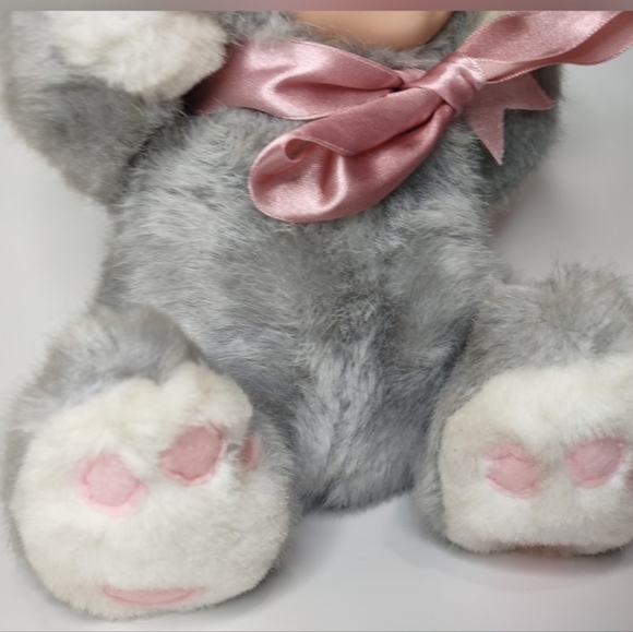 Vintage Geppedo Cuddle Kids "Bailey Bunny" Stuffed Animal Collectible - Picture 2 of 11